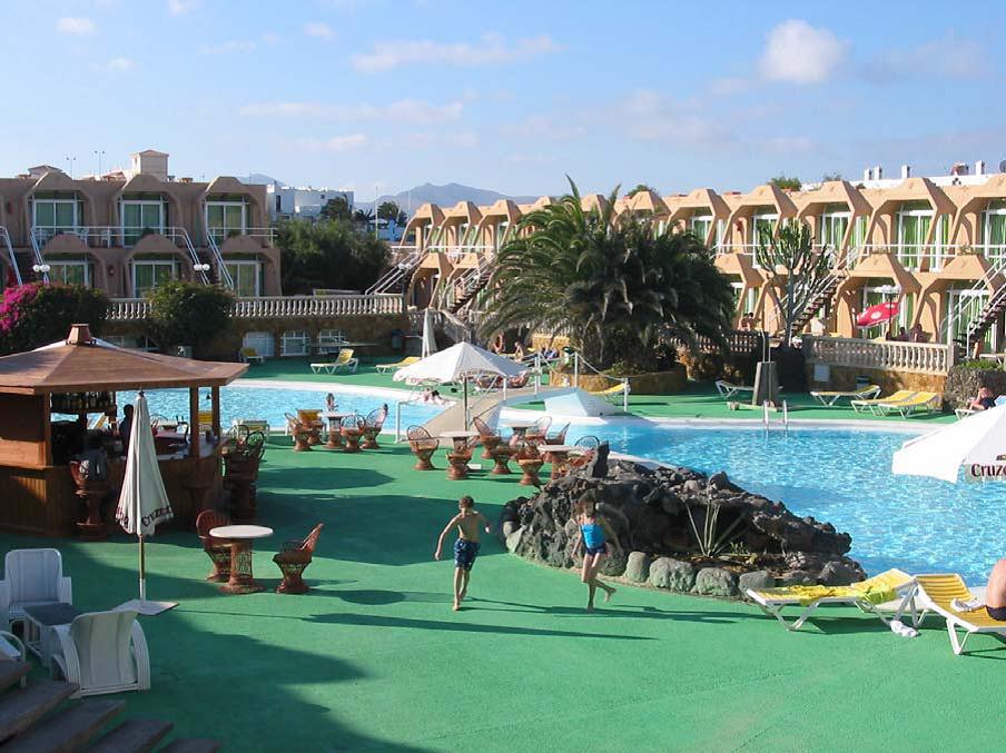 Aparthotel La Piramide كوستا دي أنتيجوا المظهر الخارجي الصورة