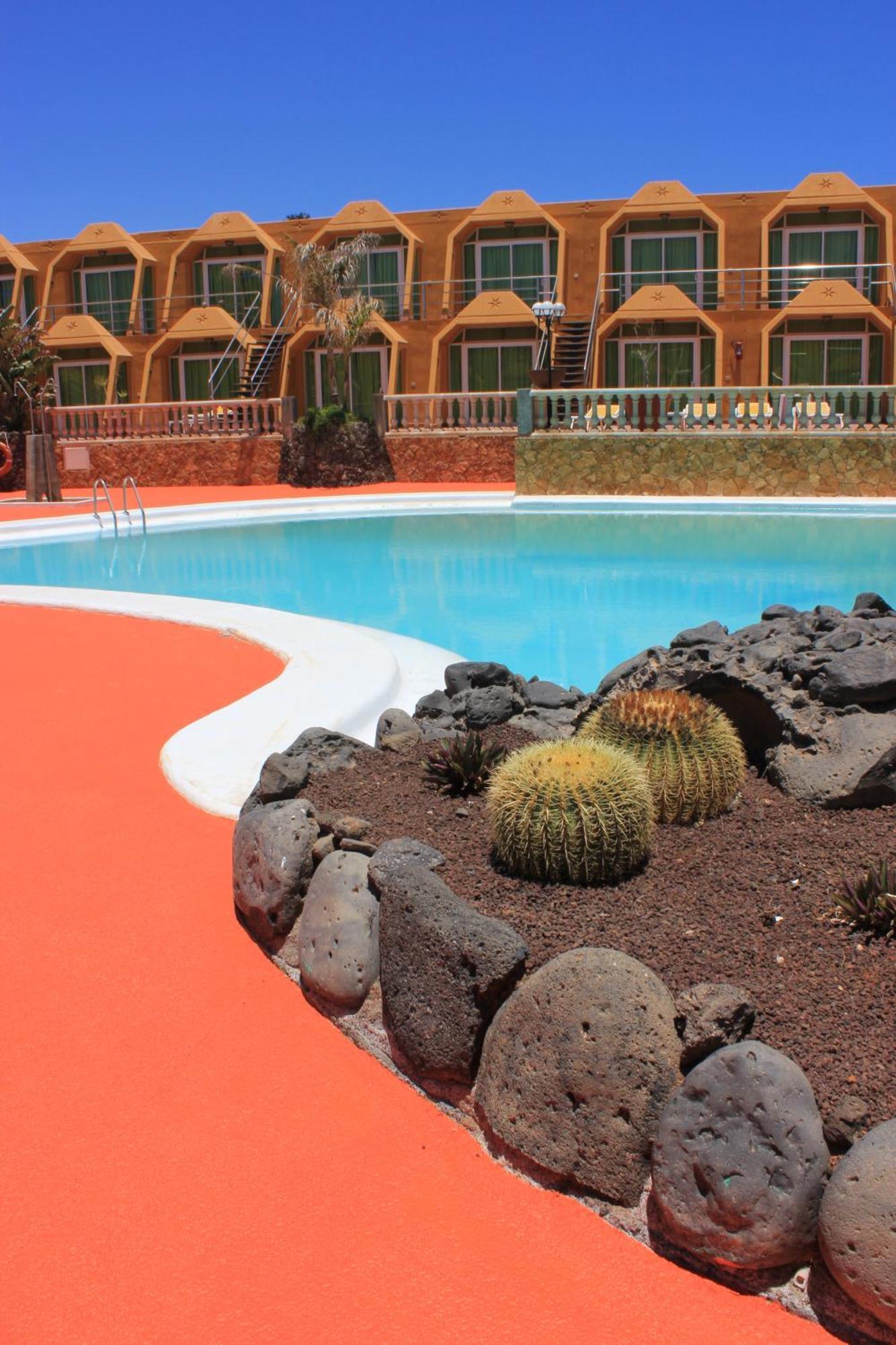 Aparthotel La Piramide كوستا دي أنتيجوا المظهر الخارجي الصورة