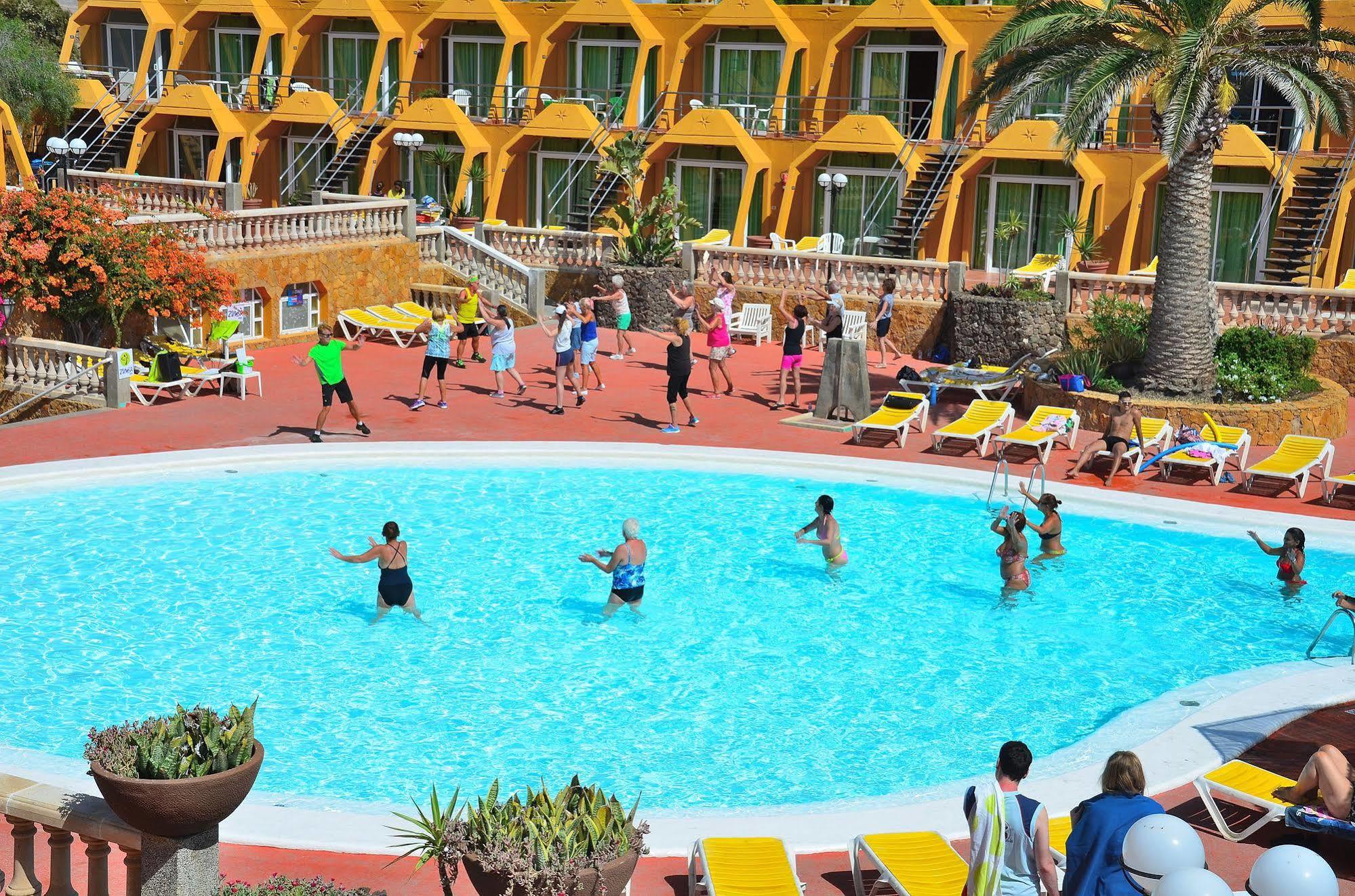 Aparthotel La Piramide كوستا دي أنتيجوا المظهر الخارجي الصورة